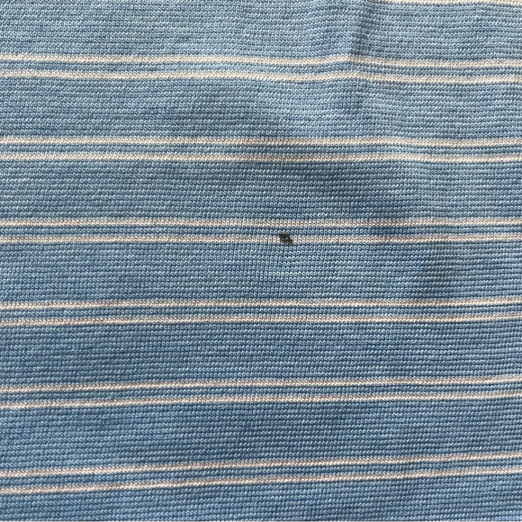 Vineyard vines blue and pink striped golf polo XL ( 2 extremely small flaws ) - Picture 11 of 11